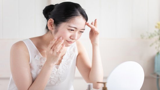 かゆみで腕時計をつけることができないアトピー性皮膚炎