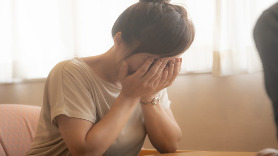 3年苦しんだ更年期障害による右顔面の不調